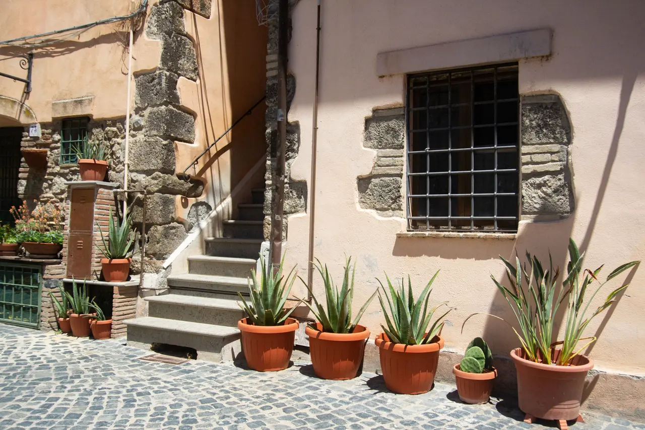 Il fascino del centro storico, proprio sotto casa.